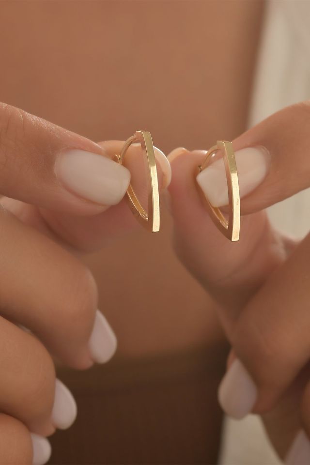 Moom Mücevherat Kadın 14 Ayar Altın V Küpe