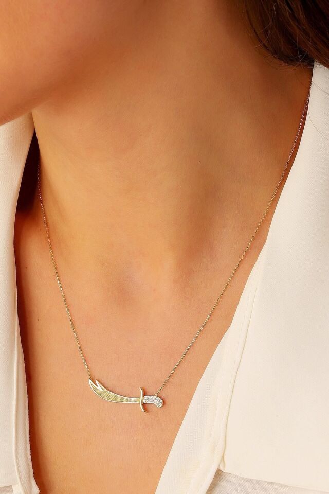 Kadın 14 Ayar Altın Taşlı Zülfikar Kolye