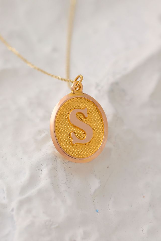 Moom Mücevherat Kadın 14 Ayar Altın Harf Kolye Nostaljik Oval A & Z Harf Altın Kolye Zincirli 42 Cm S