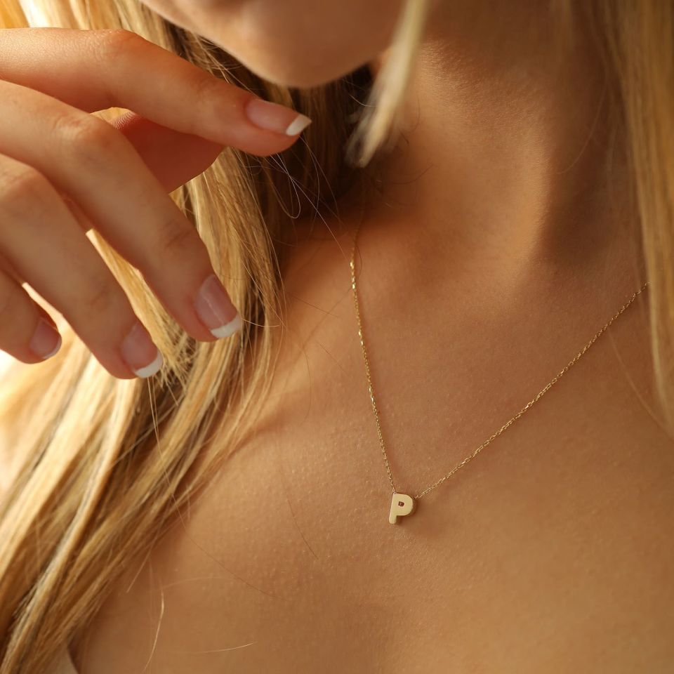 MOOM MÜCEVHERAT 14 Ayar 3 Boyutlu A & Z Harfi Zincirli Kolye P