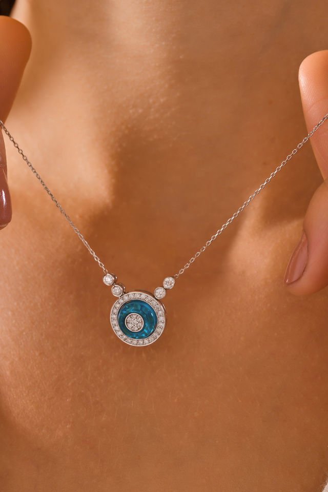 MOOM MÜCEVHERAT 14 Ayar Altın Pırlanta Aquamarin Taşlı Pırlanta Kolye