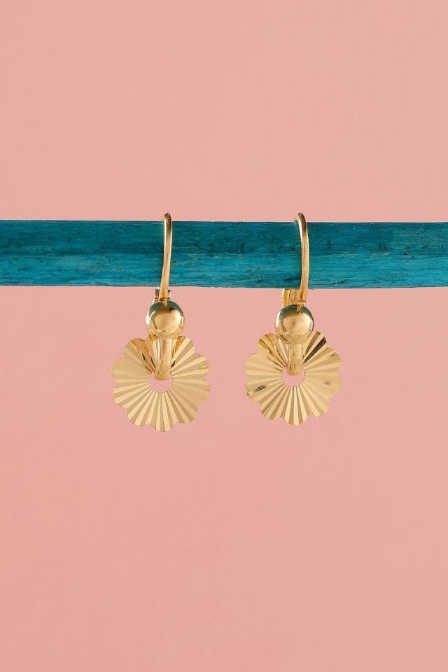 Moom Mücevherat Kadın 14 Ayar Altın Çlçekli Sallantılı Pır Pır Küpe