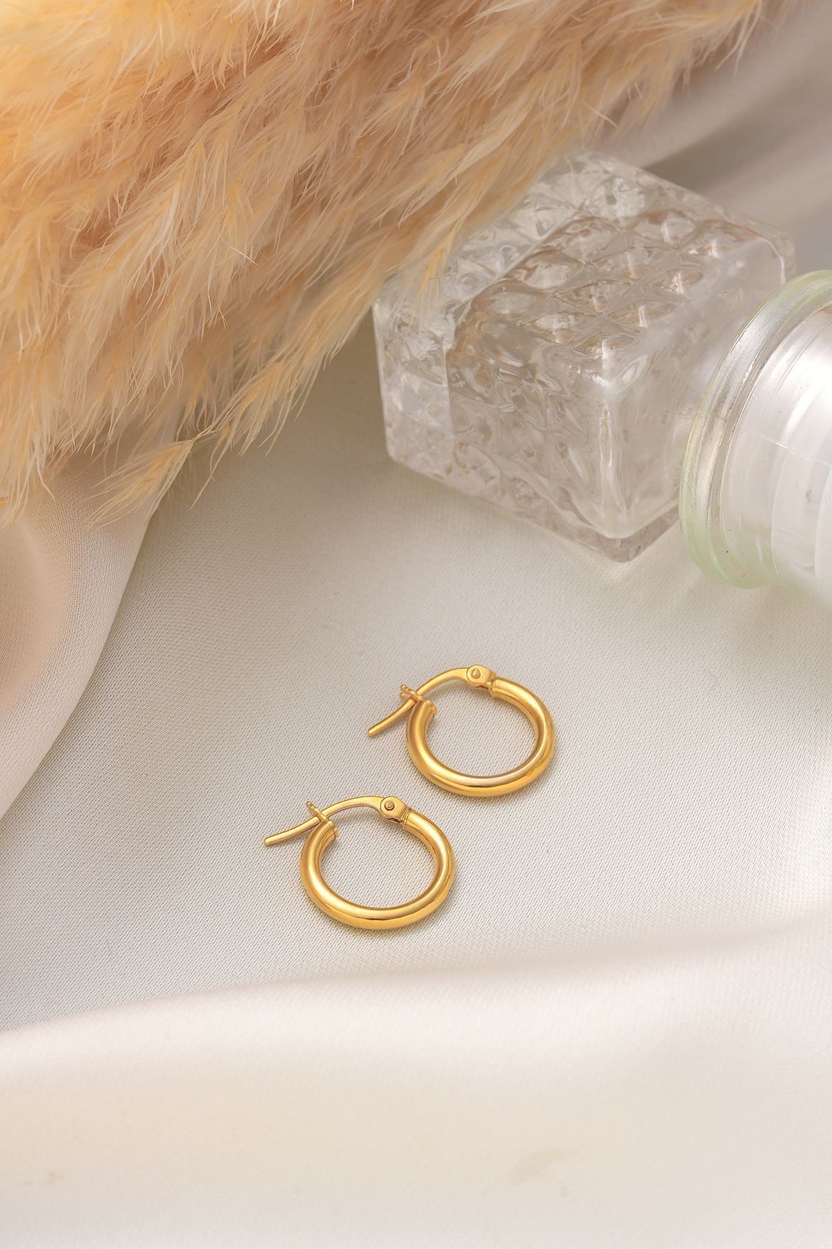 Altın Küpe 14 Ayar Altın Klasik Halka Küpe-1,30 CM