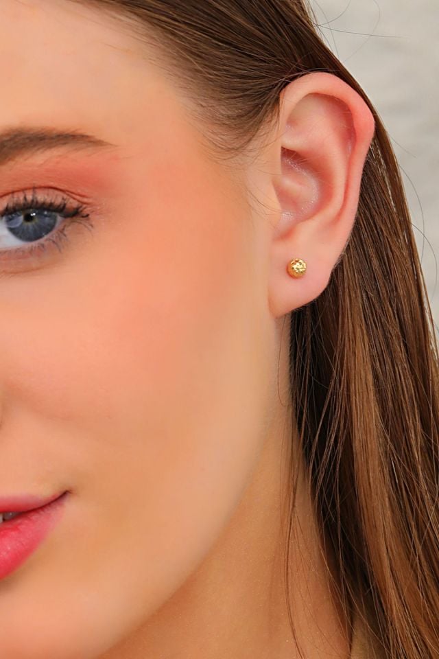 Moom Mücevherat 14 Ayar Altın Küpe Vidalı Kalemli Top Küpe Top Ebatı 5-MM