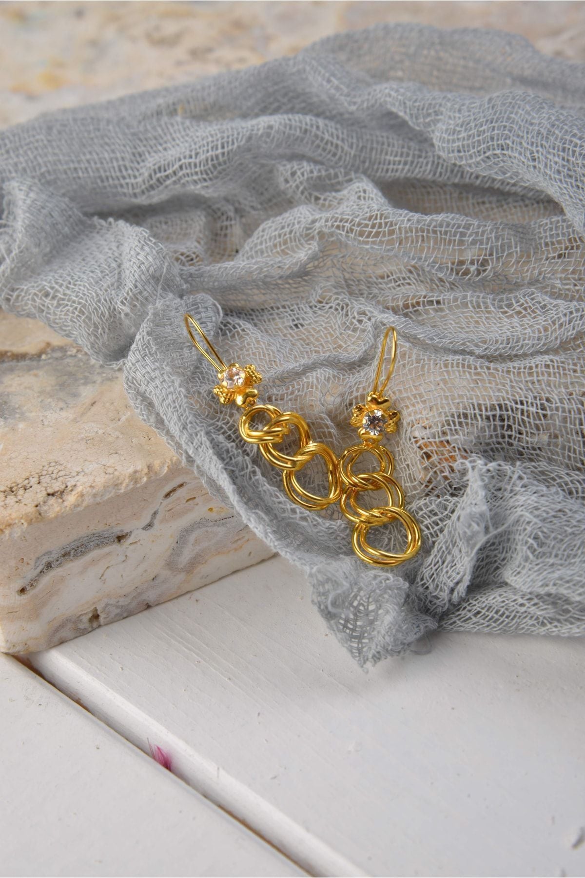 Kadın 14 Ayar Altın Sallantılı Samanyolu Küpe