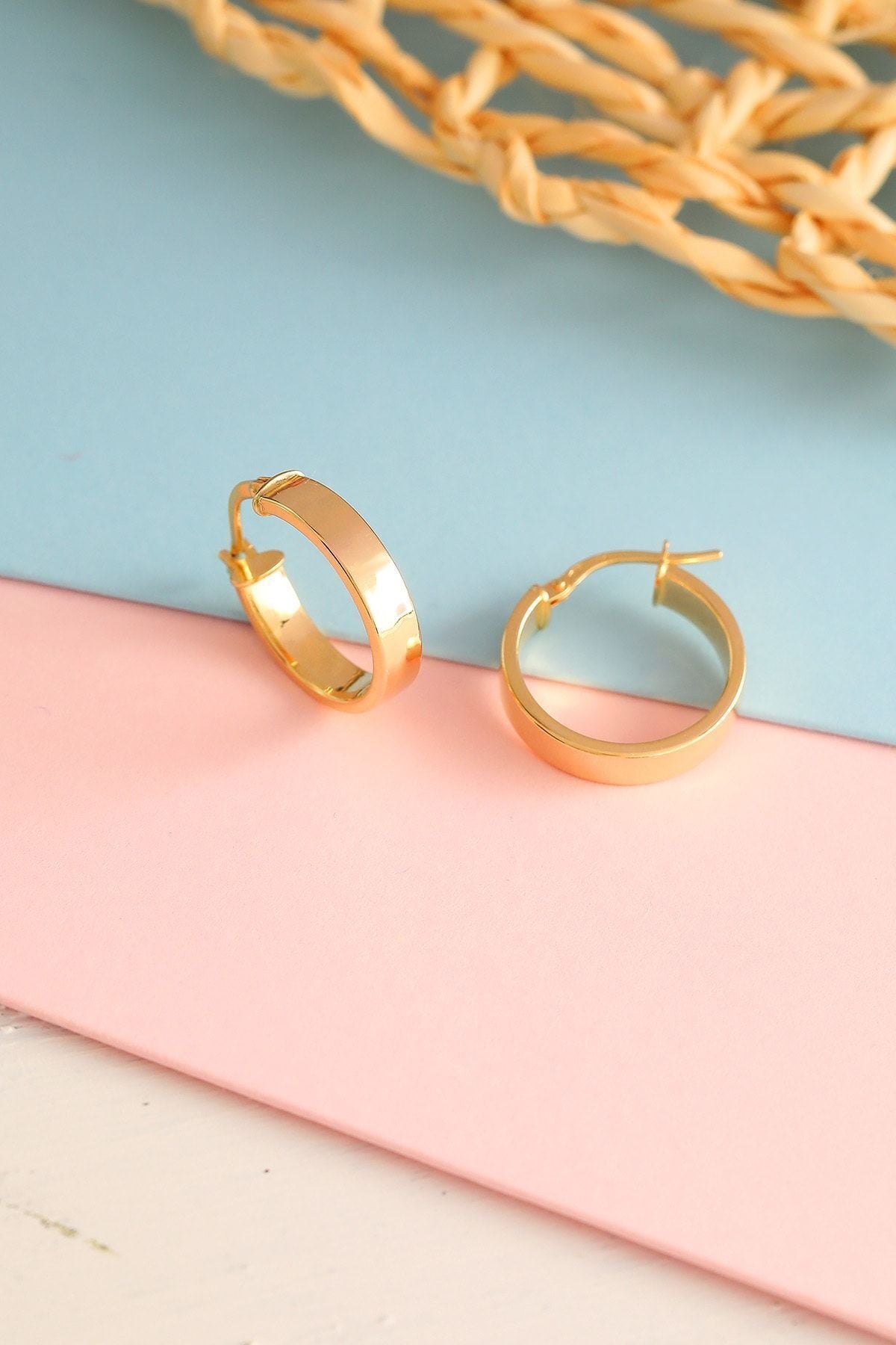 Kadın 14 Ayar Altın  Alyans Modeli Halka Küpe