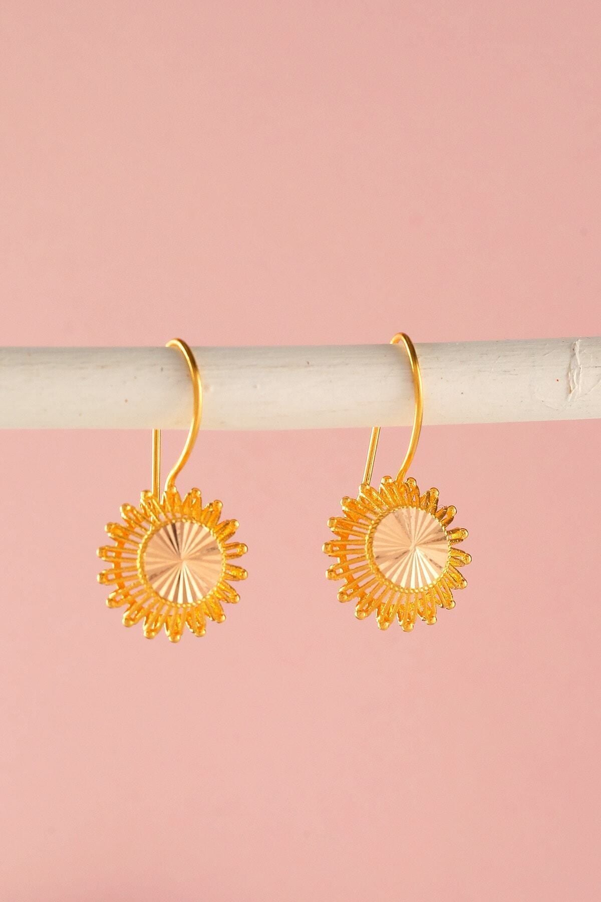 Kadın 14 Ayar Kırmızı Altın Yuvarlak Telkari Küpe