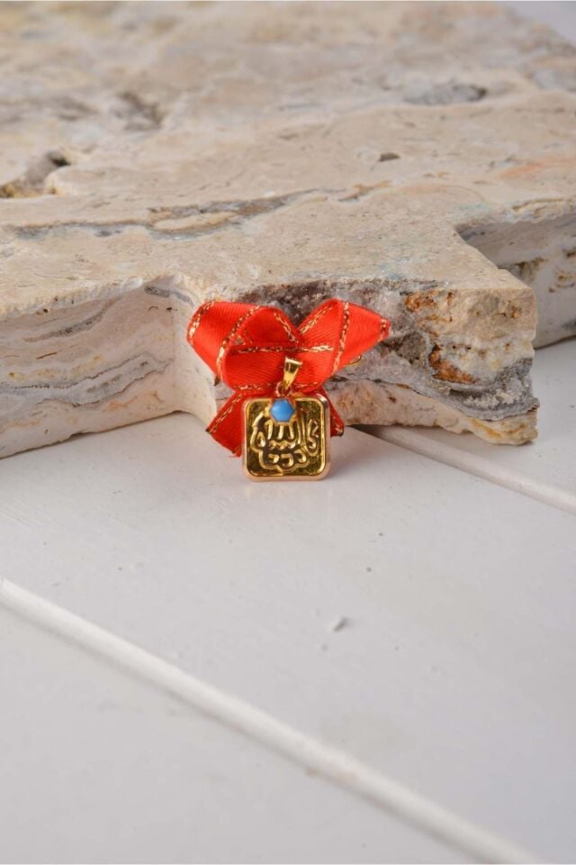 Kadın 14 Ayar Altın Hediyelik Maşallah'lı Mavi Taşlı Kolye Ucu