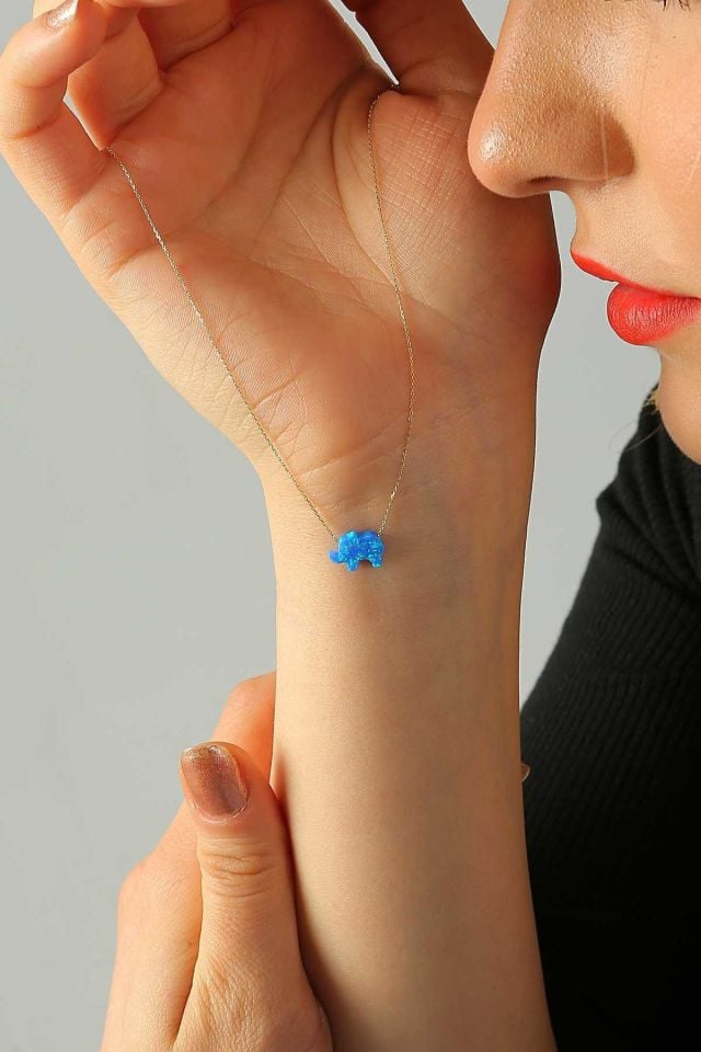 Moom Mücevherat Kadın 14 Ayar Altın Mavi Sedef Opal Taşlı Fil Kolye