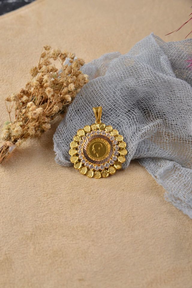 Moom Mücevherat Kadın 14 Ayar Altın Taşlı  Yuvarlak  Model Çerçeve Kolye Ucu