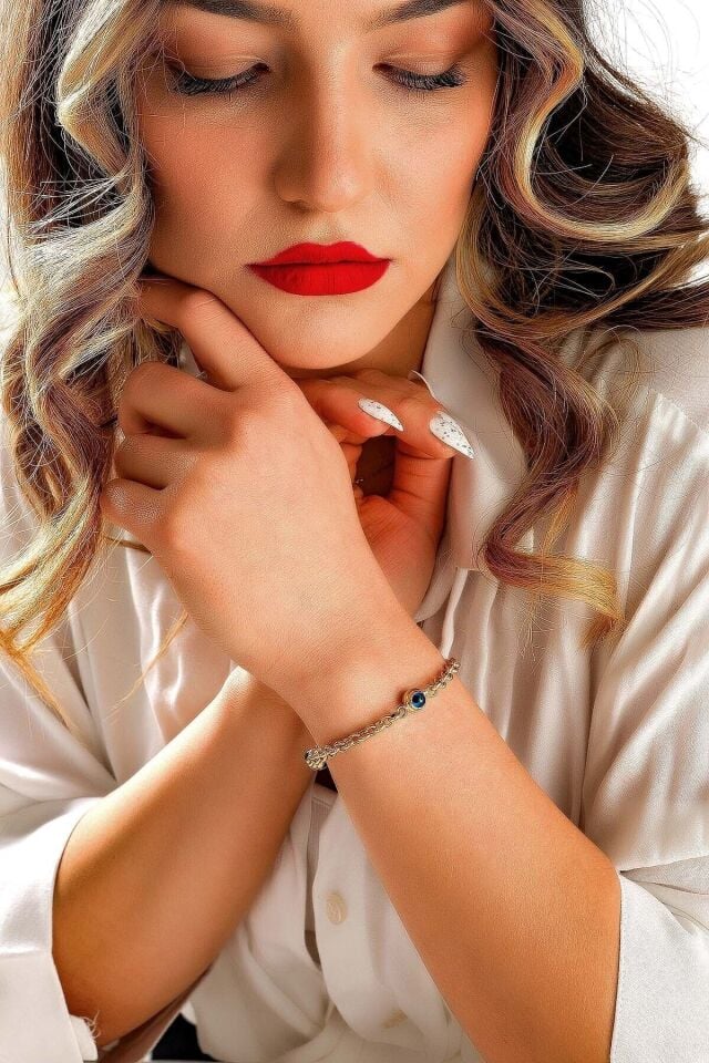 Kadın 14 Ayar Altın Nazar Göz Taşlı Bileklik