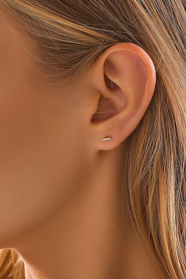 MOOM MÜCEVHERAT 14 Ayar Altın Tragus Küpe Suyolu Vidalı