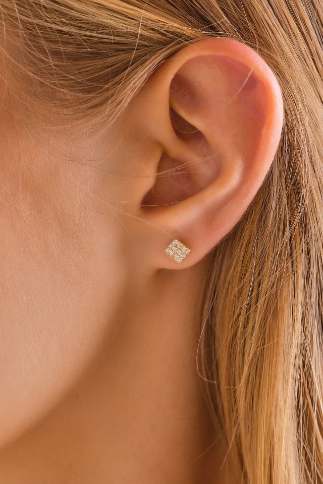 MOOM MÜCEVHERAT 14 Ayar Altın Tragus Küpe Kare Taşlı Vidalı