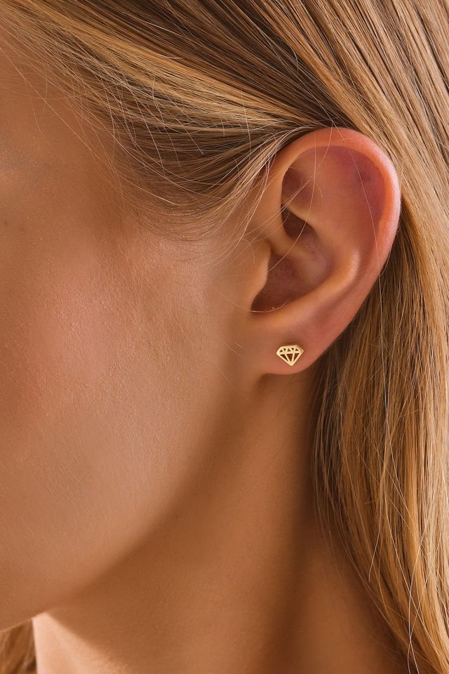 MOOM MÜCEVHERAT 14 Ayar Altın Tragus Küpe Elmas Vidalı