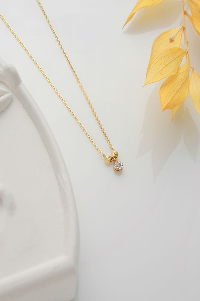 MOOM MÜCEVHERAT 14 Ayar Altın Mini Dorika Toplu Pırlanta Kolye Efektli