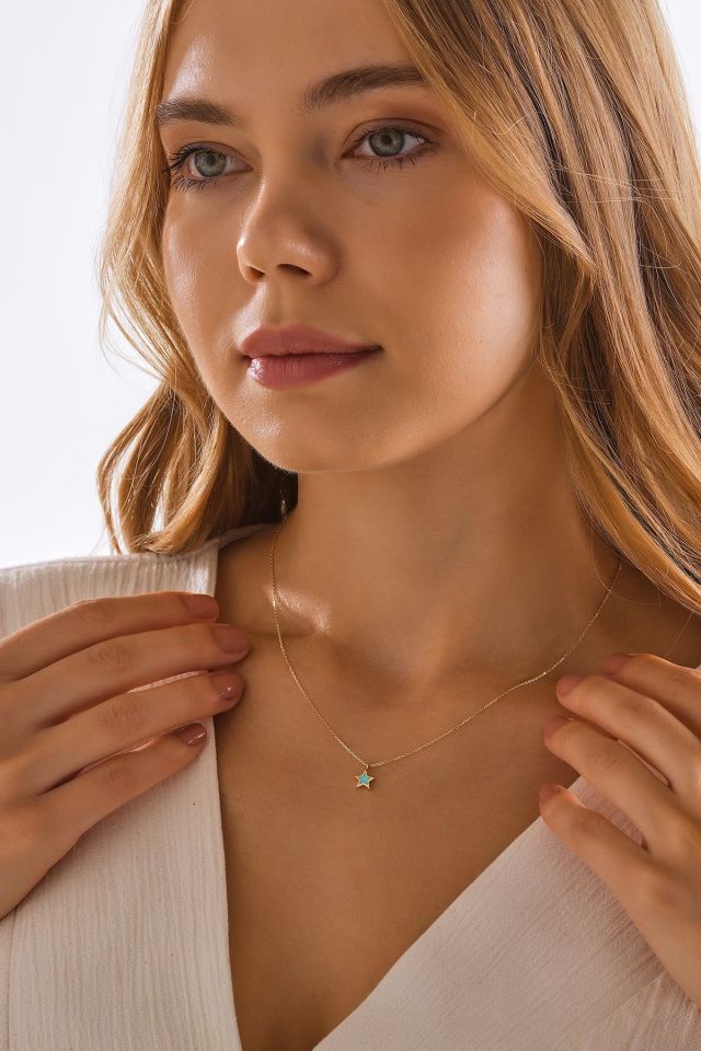 MOOM MÜCEVHERAT 14 Ayar Altın Mineli Yıldız Kolye