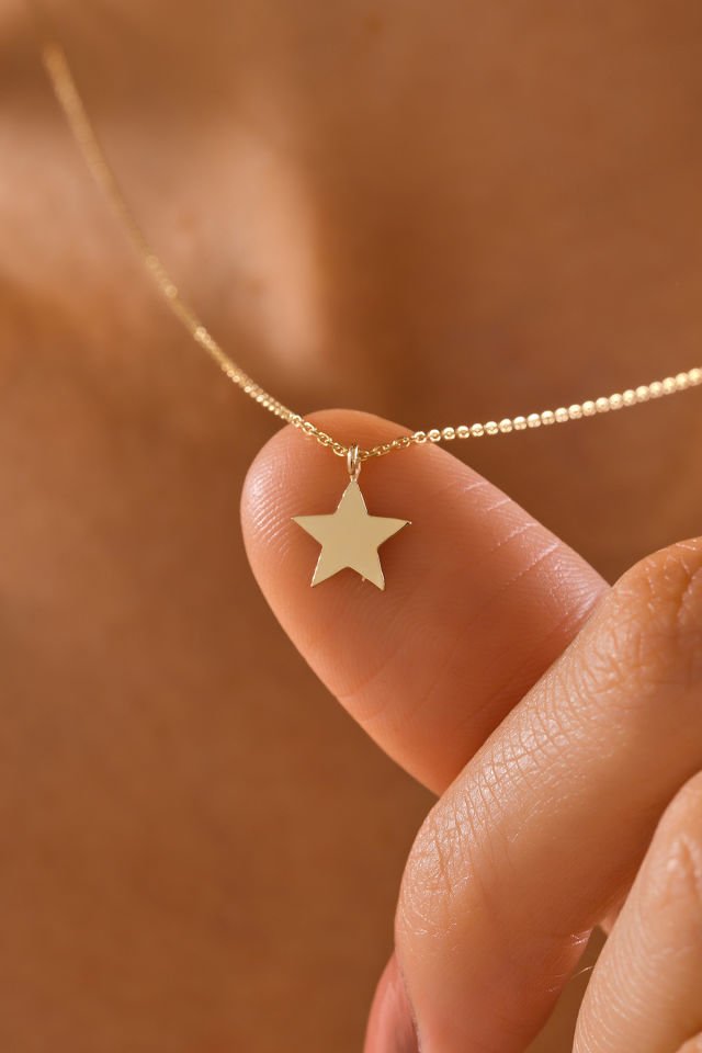 MOOM MÜCEVHERAT 14 Ayar Altın Yıldız Kolye