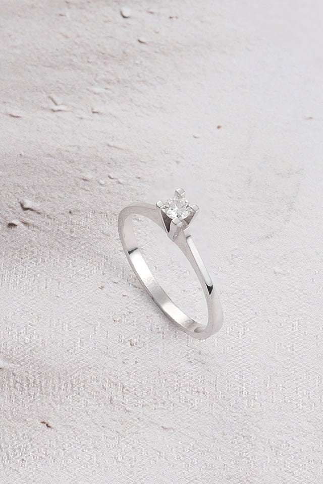 MOOM MÜCEVHERAT 14 Ayar Altın Pırlanta Tektaş Yüzük Takoz Tırnak (Tüm Ölçüler Mevcuttur)