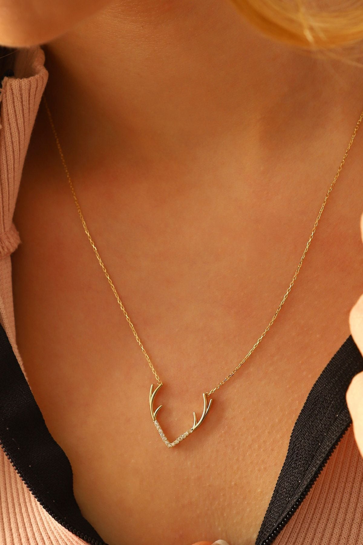 14 Ayar Altın Kolye Geyik Boynuzu Altın Kolye 45 Cm Uzunluk