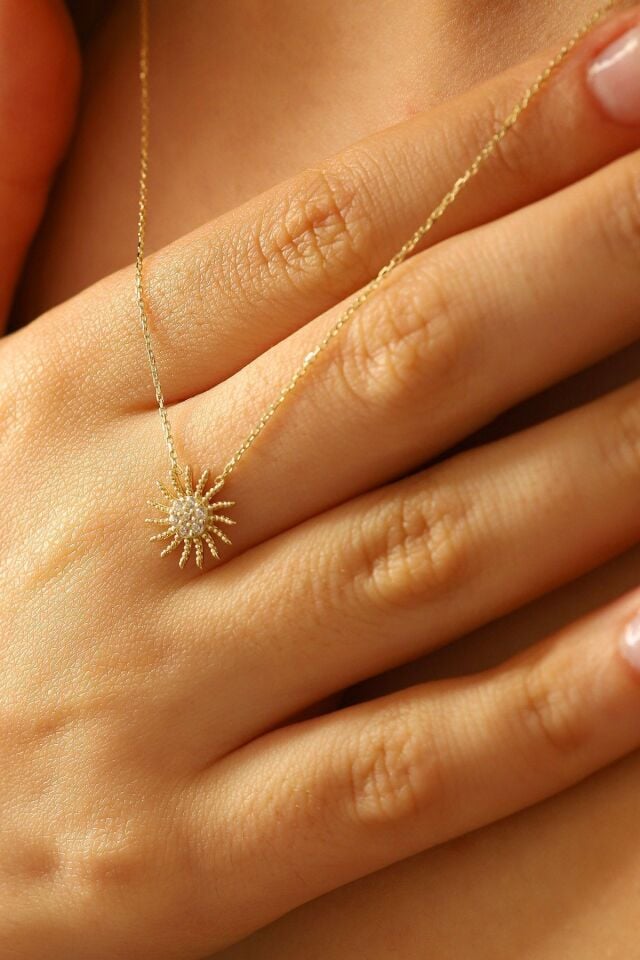 14 Ayar Altın Kolye Güneş Altın Kolye