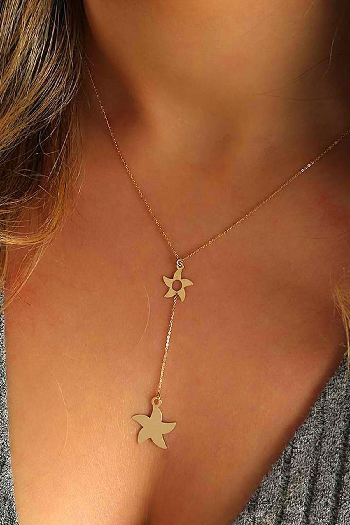 14 Ayar Altın Kolye Deniz Yıldızı Sallantılı Yıldız Altın Kolye