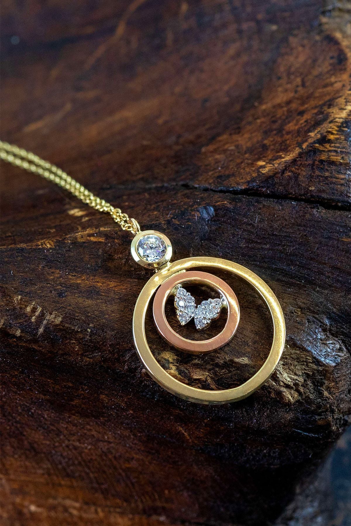 14 Ayar Altın Kolye Kelebek Desenli Tasarım Altın Kolye