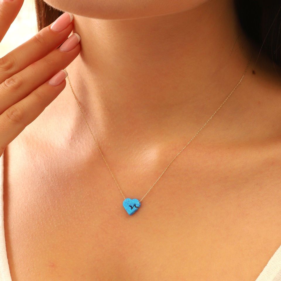 Moom Mücevherat Kadın 14 Ayar Altın Opal Taş Ritimli Kalp Kolye ''45 cm''