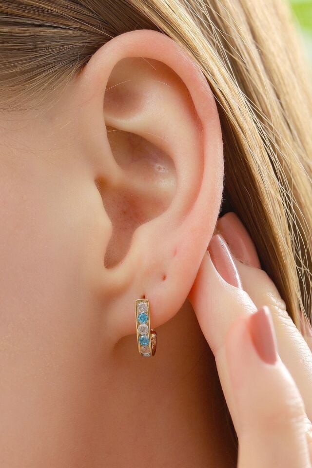 14 Ayar Altın Minimalist Turkuaz Taşlı Küpe 1.3 Cm