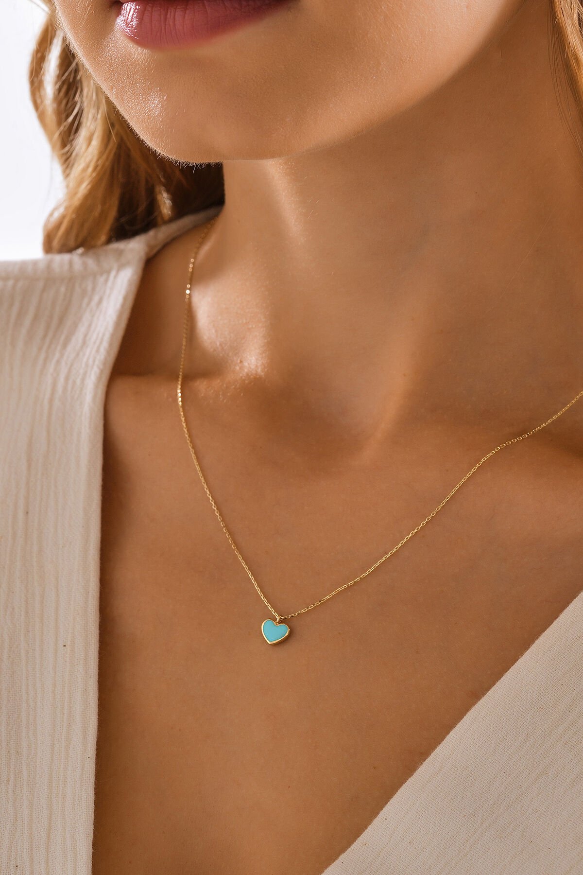 14 Ayar Altın Mineli Kalp Kolye