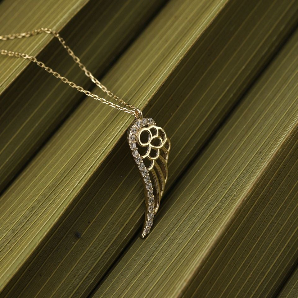 Moom Mücevherat Kadın 14 Ayar Altın Taşlı Melek Kanadı Kolye ''45 cm''