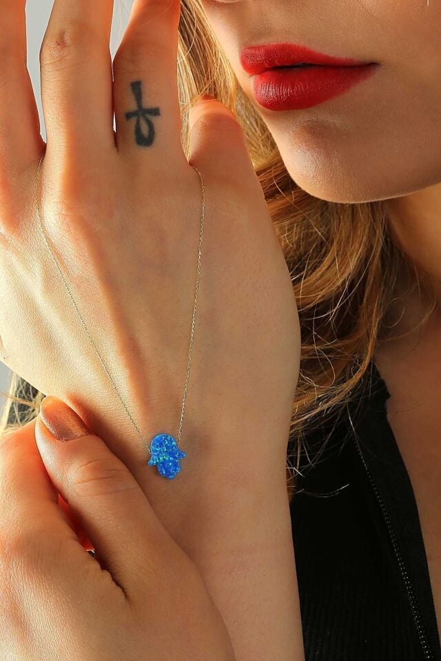 Kadın Sarı 14 Ayar Altın Mavi Sedef Opal Taşlı Fatma Eli Kolye