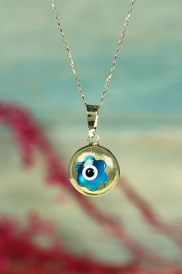 Kadın 14 Ayar Altın Nazar Göz Kolye