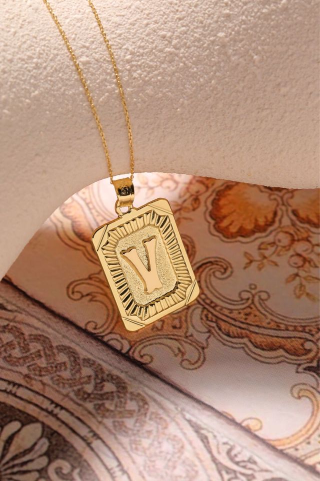 Moom Mücevherat Kadın 14 Ayar Altın Kare Harf Kolye A & Z Harfi Altın Kolye Zincirli Harf Kolye 42 Cm V